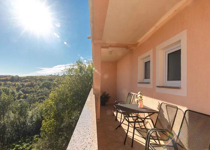 Apartament With Pool In Krk-insel Krk 43573 Veglia