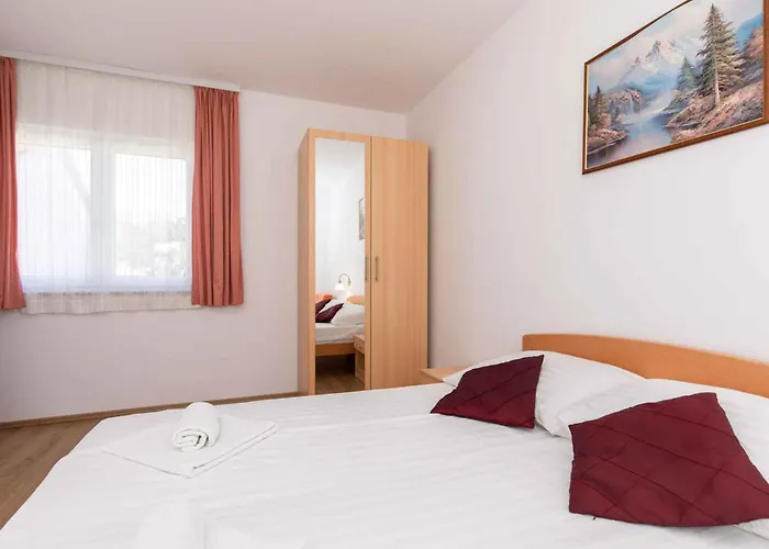 With Pool In Krk-insel Krk 43573 Apartament