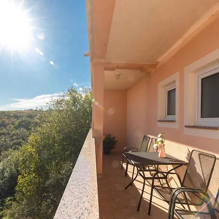 شقة With Pool In Krk-insel Krk 43573 كرك